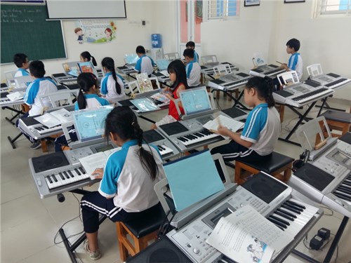 Môn Âm nhạc trong sự phát triển toàn diện của học sinh trường TH Đô thị Sài Đồng